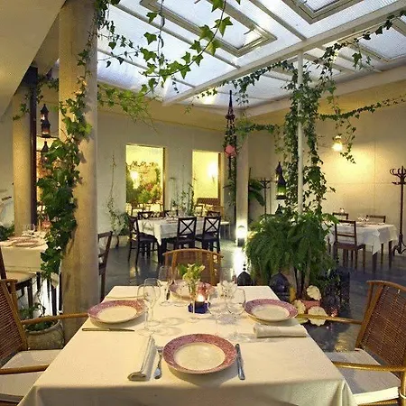 Señorío De Bazán Palacios De La Valduerna