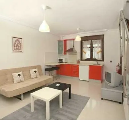 Hotel Senorio De Bazan 2*