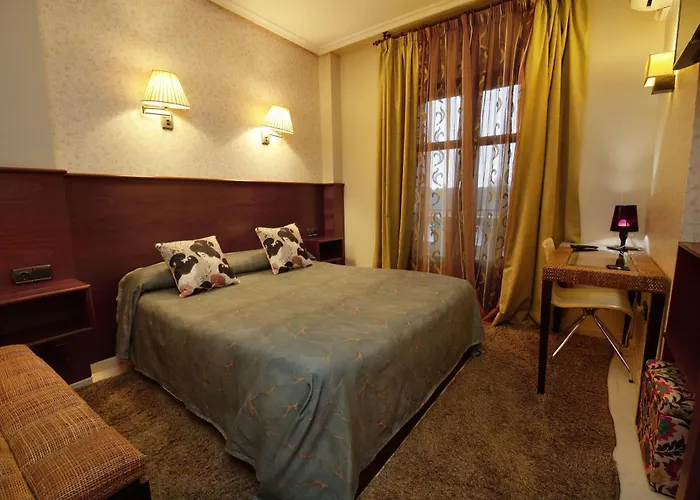 Senorio De Bazan Hotel