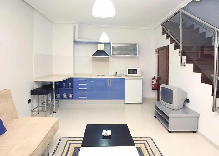 Senorio De Bazan 2* Palacios De La Valduerna