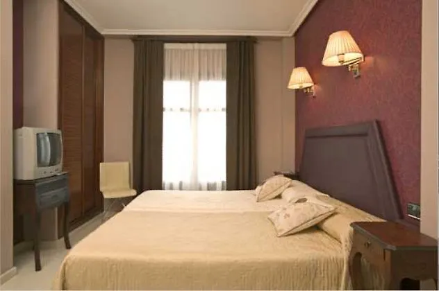 Senorio De Bazan Hotel 2*