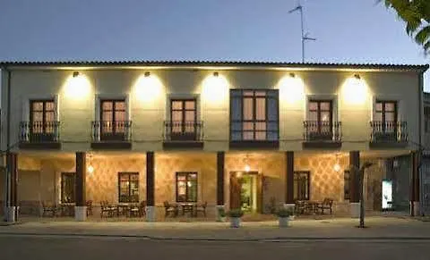 Senorio De Bazan Palacios De La Valduerna