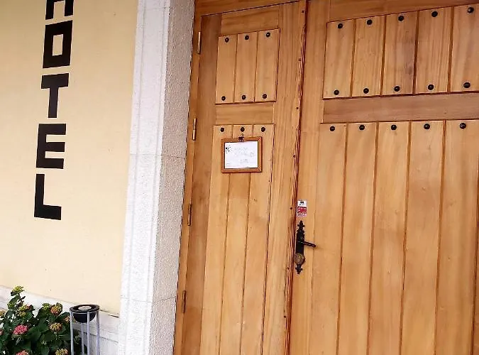 Hotel Senorio De Bazan 2*